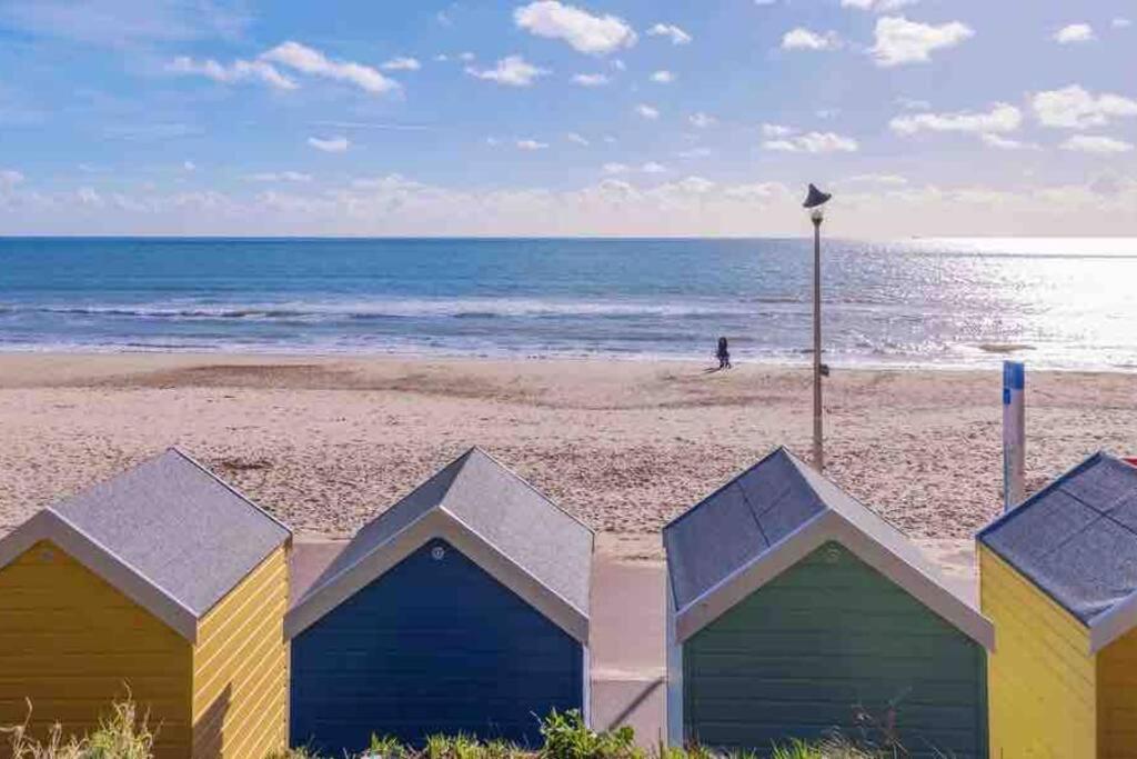 Spacious 4 Bed Rooms, Parking, Garden And Near Parks, Beaches And University Bournemouth Ngoại thất bức ảnh