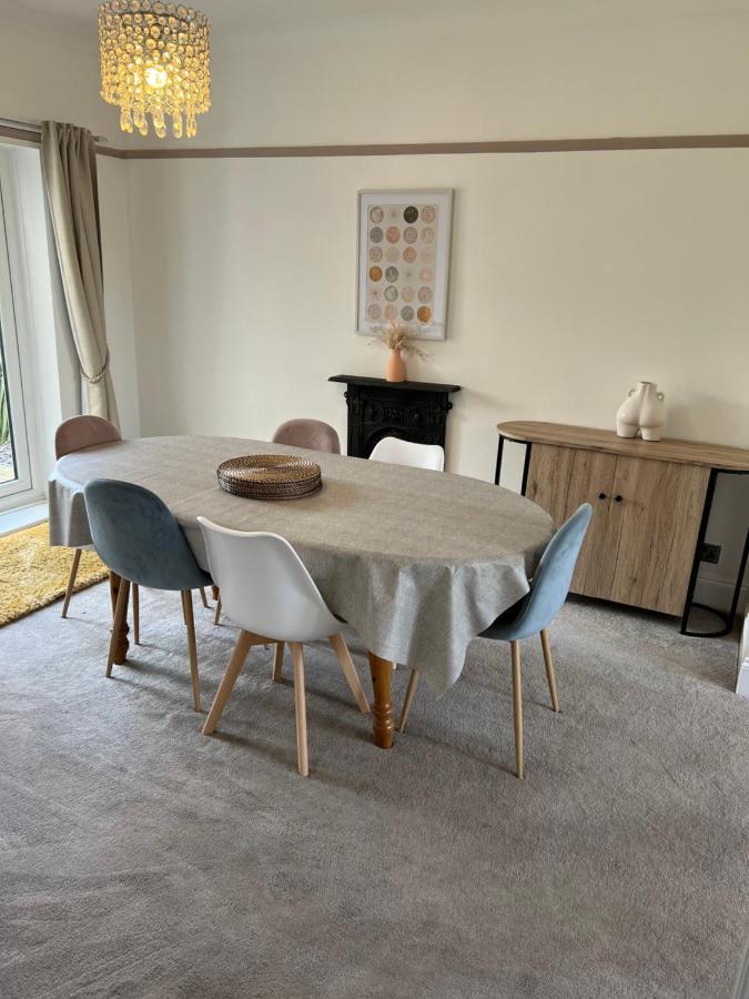 Spacious 4 Bed Rooms, Parking, Garden And Near Parks, Beaches And University Bournemouth Ngoại thất bức ảnh